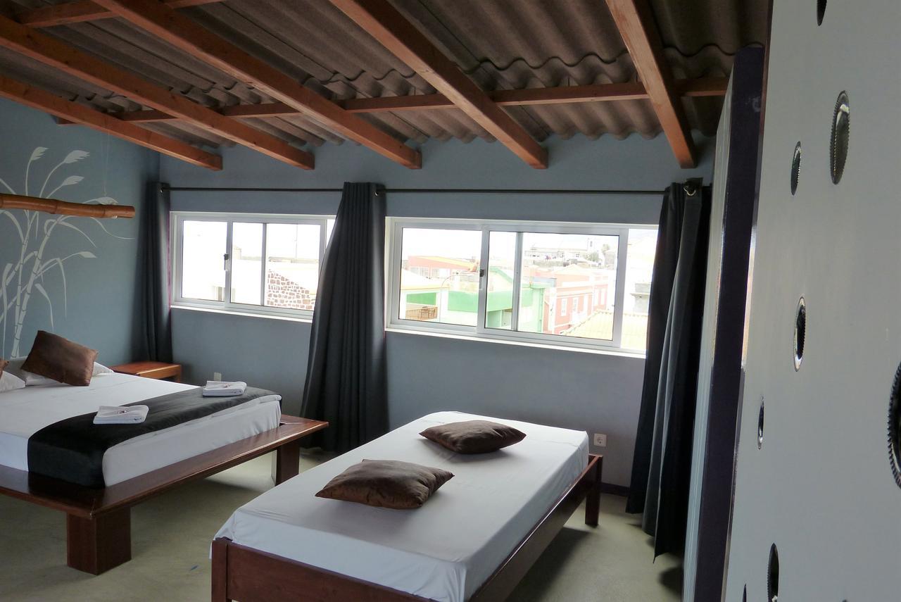 Kasa Tambla Bed & Breakfast Ponta Do Sol Exterior foto