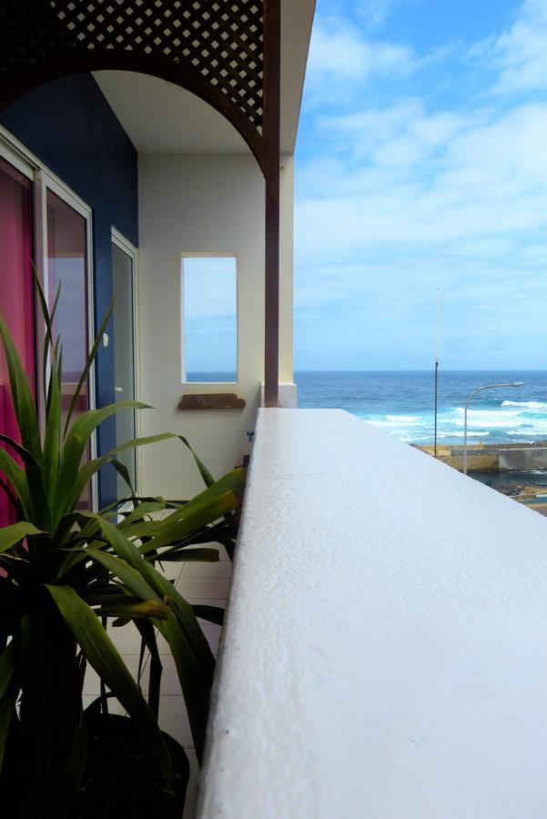 Kasa Tambla Bed & Breakfast Ponta Do Sol Exterior foto